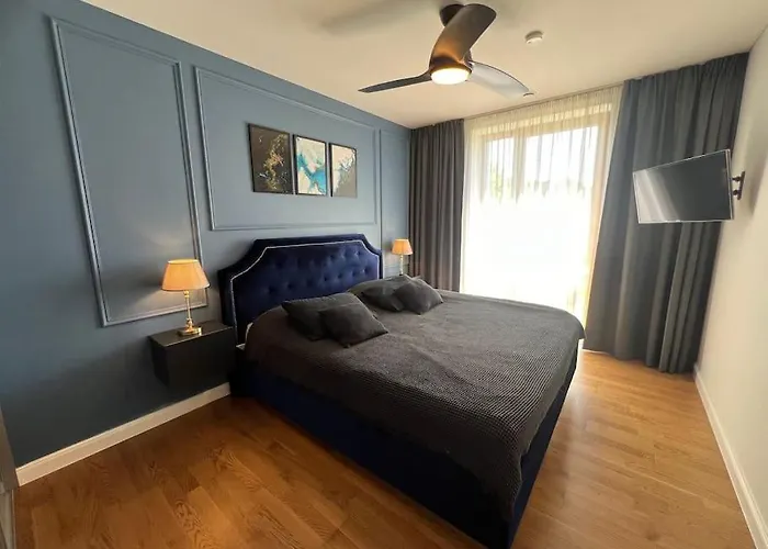 Stylish With Terrace By Urban Rent ヴィリニュス