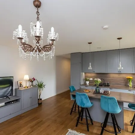 Stylish With Terrace By Urban Rent Appartement Vilnius