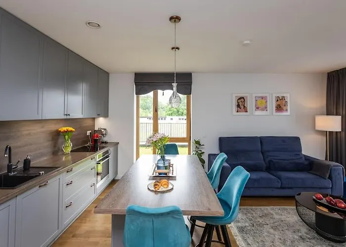 Stylish With Terrace By Urban Rent * 维尔纽斯