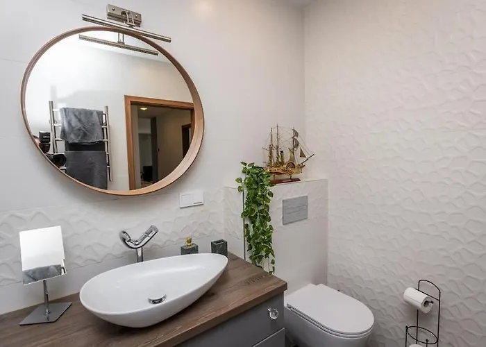 Stylish With Terrace By Urban Rent * וילנה